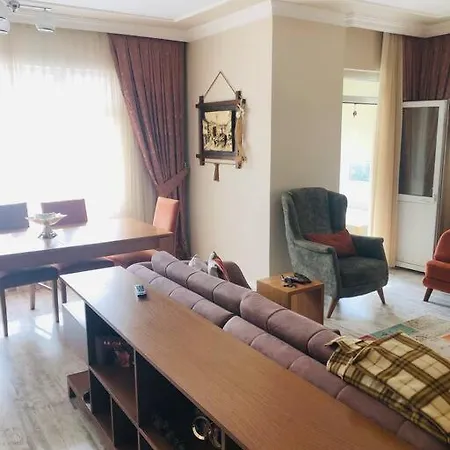 Luxurious And Peaceful Large Appartement
